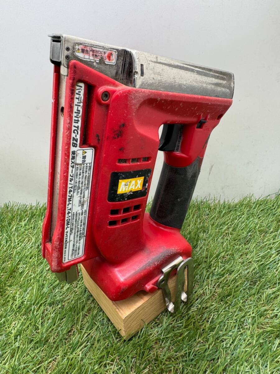 ☆【全国一律送料600円】MAX(マックス) 14.4V 充電式タッカ 4.0Ah TG-ZB-BC/40A　本体のみ　動作確認済み