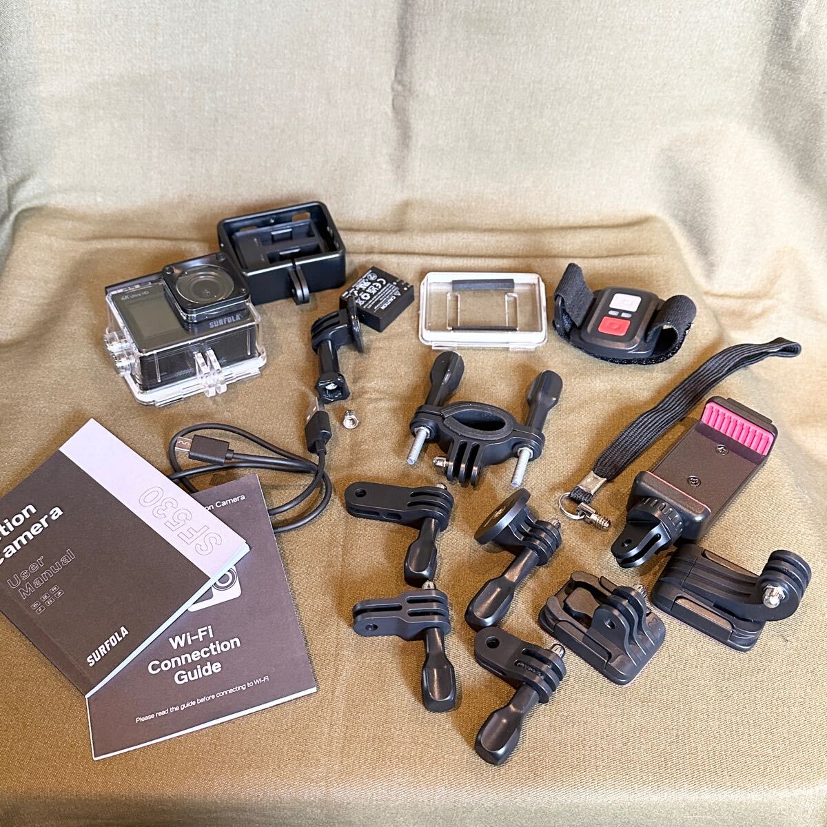 □/surfola/サーフォラ/action camera/SF530/アクションカメラ/欠品なし/おまけ付き/カメラ/ウェアラブル/アウトドア/バイク/スノボー/