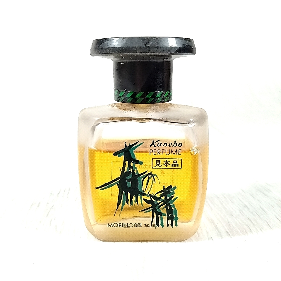 レア　　カネボウ　森の精　16ｍｌ　PERFUME COLOGNE　　香水　KANEBO　　TO491