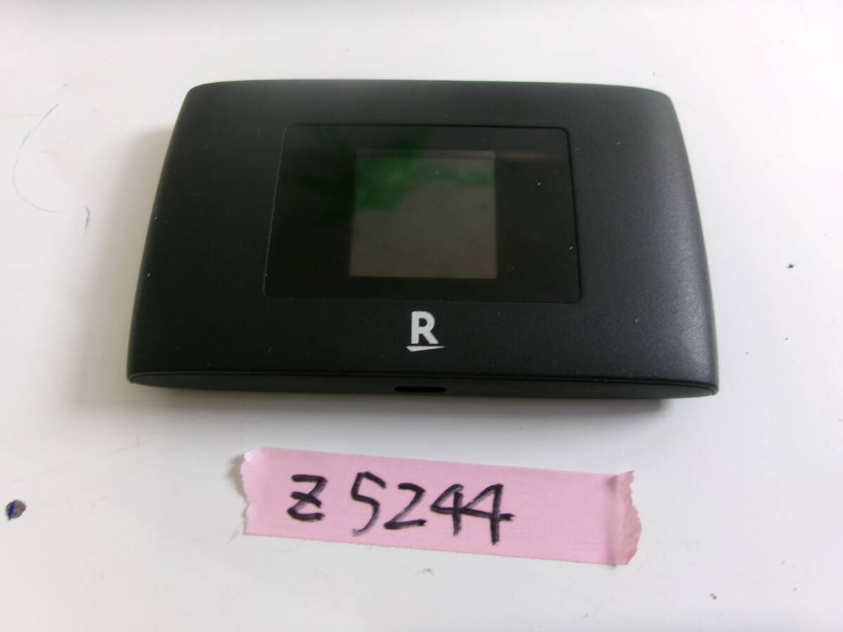 (Z-5244)RAKUTEN モバイルルーター 動作品