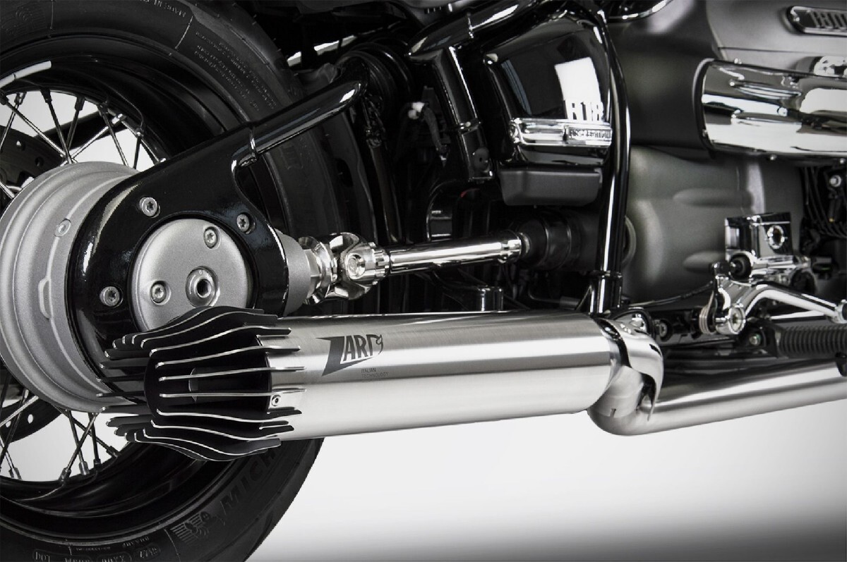 BMW R18 フルエキゾーストマフラー　レース用　ステンレス　サテン　ZARD 新品　