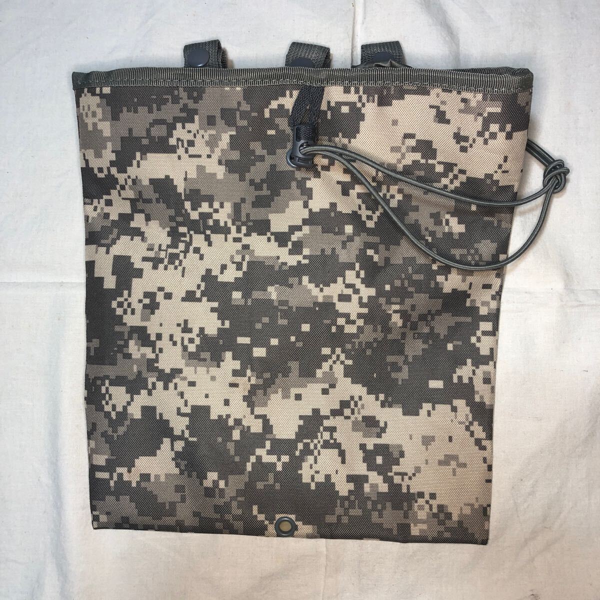 ACU UCP スペントマグポーチ