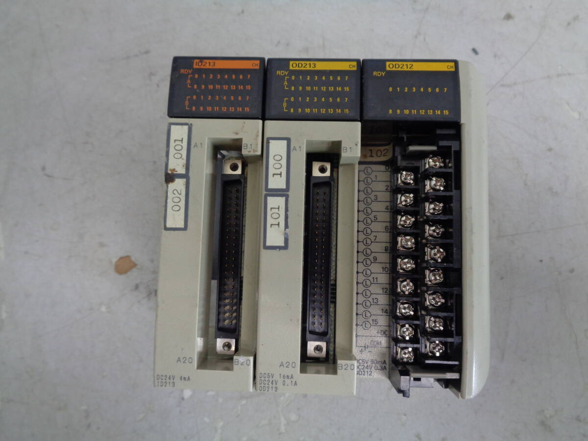 C2902　OMRON オムロン CQM1-ID213 ,CQM1-OD213 , CQM1-OD212 / ①J-3 / ②サイズ