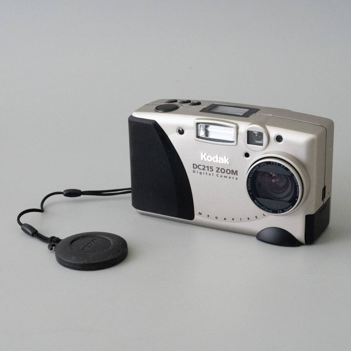 DC215 ZOOM コンパクトデジタルカメラ コンデジ コダック Kodak デジカメ