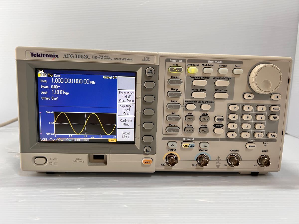 Tektronix AFG3052C 任意波形/ファンクション・ジェネレータ Arbitrary Function Generator 1GS/s 50MHz 