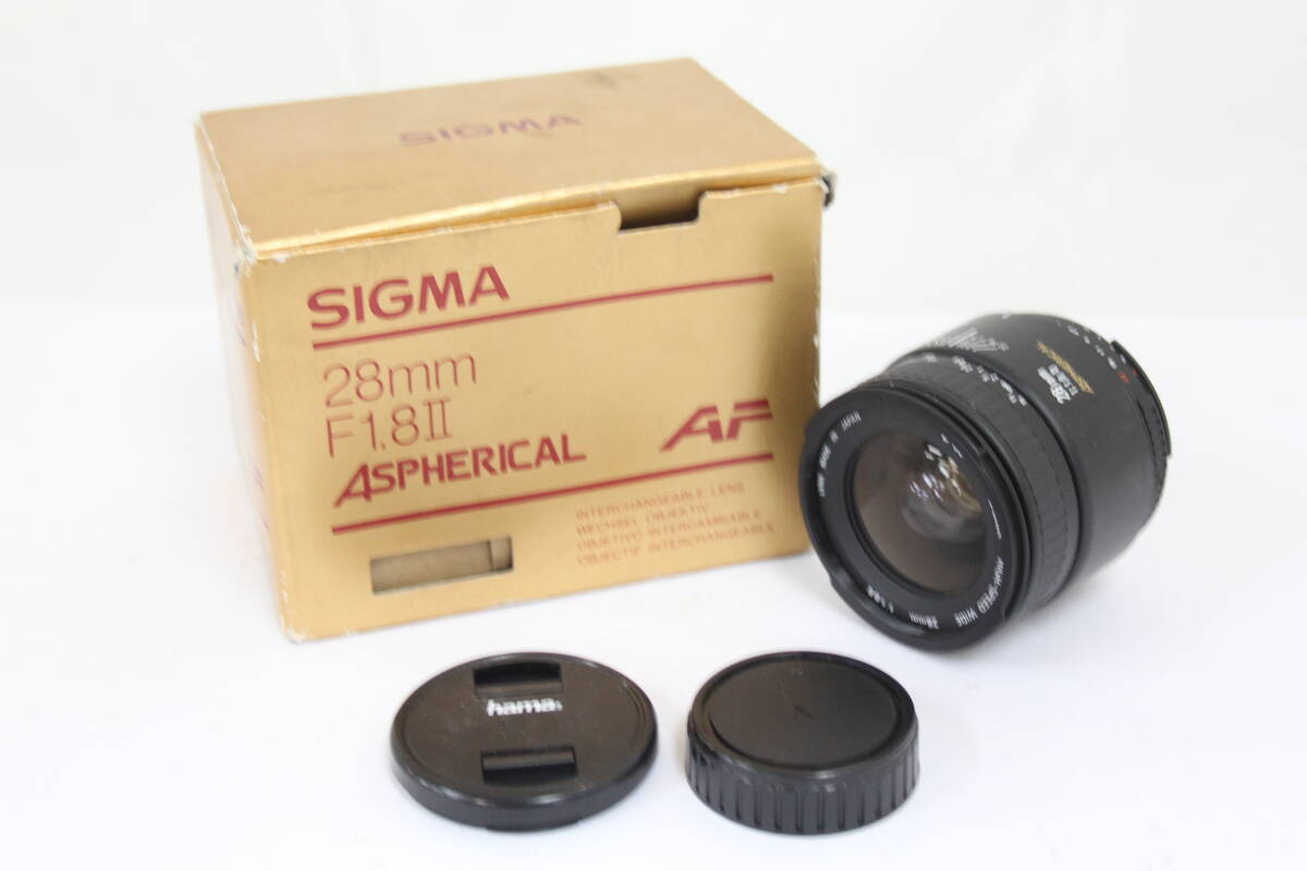 【返品保証】 【元箱付き】シグマ Sigma AUTO FOCUS 28mm F1.8 D ASPHERICAL ニコンマウント 前後キャップ付き レンズ M4410