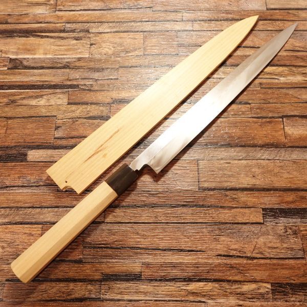 康之 本焼 ふぐ引き包丁 研ぎ済 柳刃包丁 刺身包丁 水牛八角柄 山房 フグ 河豚 ほぼ未使用 木鞘付き