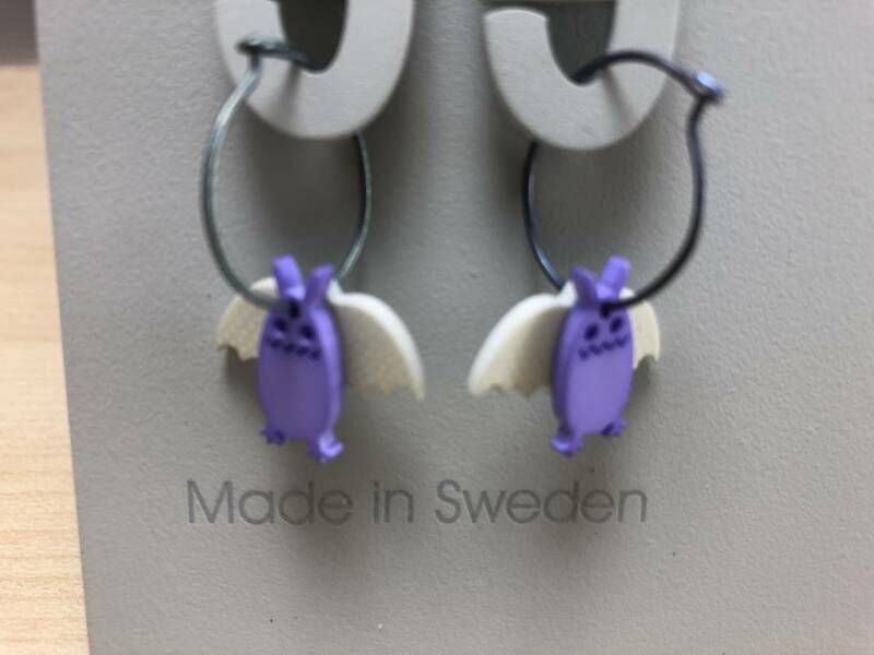 K-form ● コウモリのピアス ●　紫　● made in Sweden ● 北欧雑貨 ●