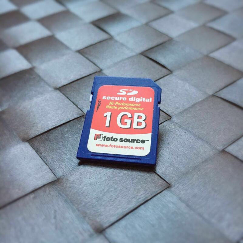 ★ foto source ★ 1GB ★ デジカメSDカード ★ メモリーカード 1G