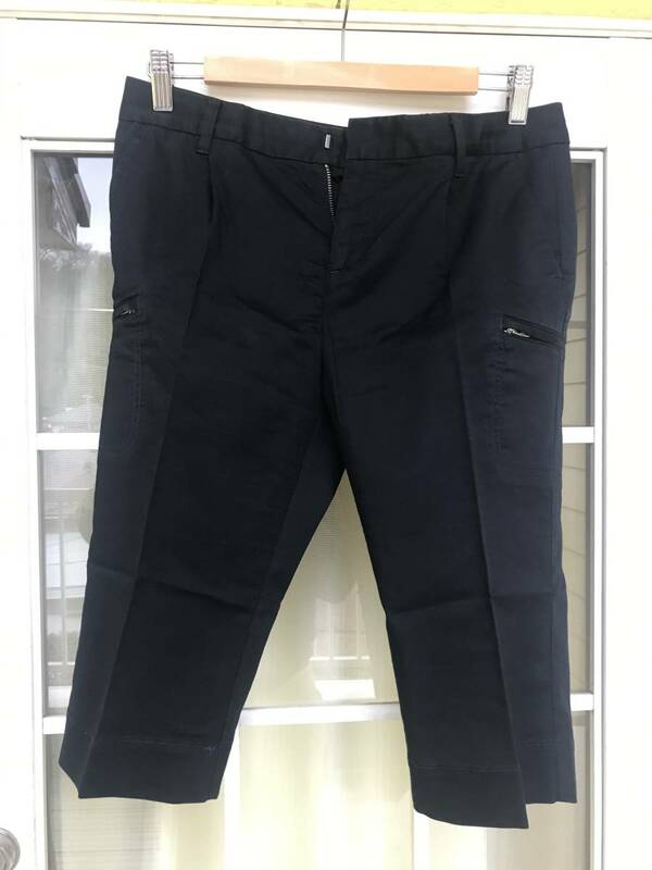 Gap ギャップ　紺　ストレッチ　ショートパンツ　サイズ2 (中古) クリックポスト送料価格込