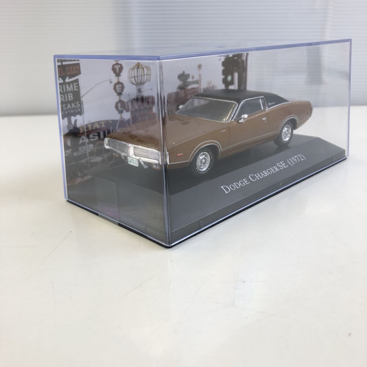 即決 デアゴスティーニ 1/43 ミニカー アメリカンカーコレクション No.12 ダッジ チャージャー (1972)/52-2-35