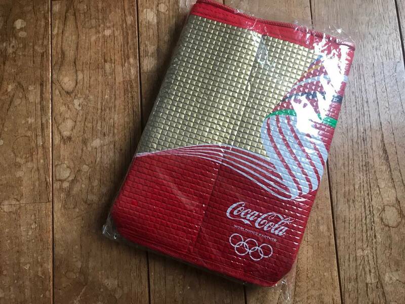 非売品　新品　コカ・コーラ　オリジナルクーラーバッグ　オリンピック　保冷バッグ　 ゴールドバージョン 
