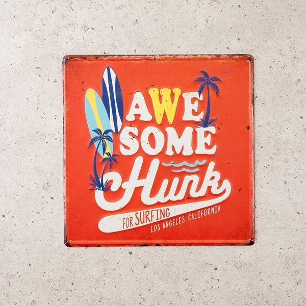 アンティークエンボスプレート AWESOME Hunk アメリカン雑貨 店舗 壁掛 インテリア 飾り オブジェ かわいい おしゃれ