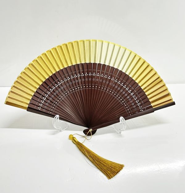 新品 扇子 黄色 イエロー グラデーション 和風 春夏 アイテム 和装小物 折りたたみ シンプル おしゃれ 男女兼用