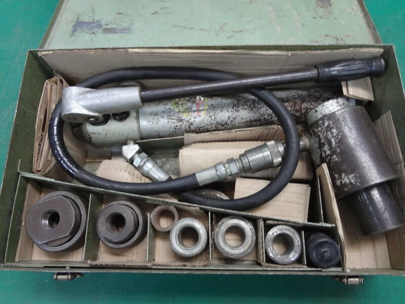 ■カクタス 手動油圧式パンチャー CP-3 パンチャーダイスセット 穴あけ工具【8※405】