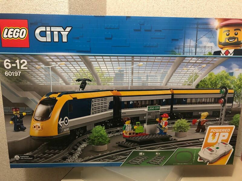 【即決価格】　LEGO CITY 60197 ／ ハイスピード・トレイン