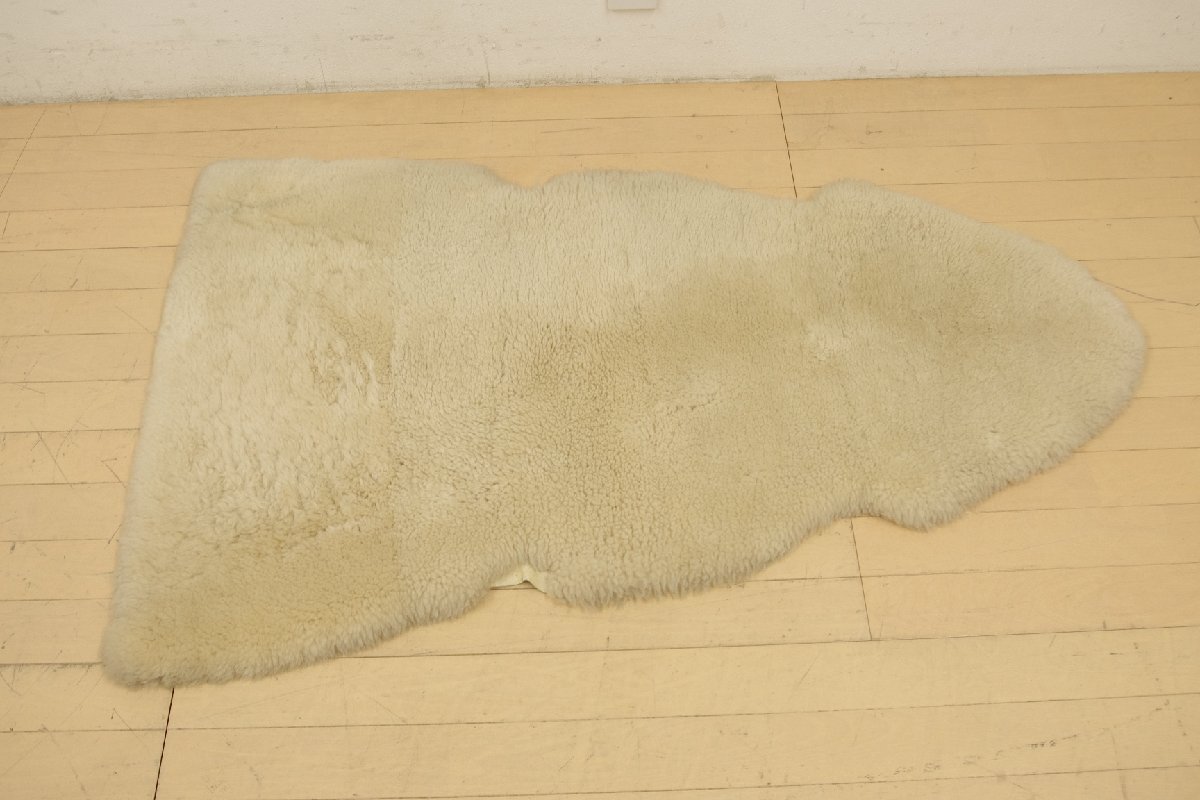一点物 ムートンラグ ニチロ毛皮 日本ムートン シープスキン ウール 羊毛 毛皮 敷物 絨毯 マット ウールカーペット 122cm×79cm B