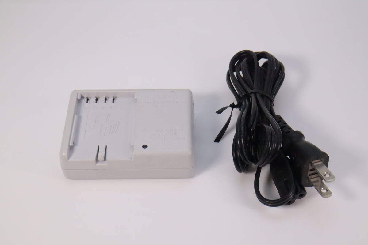 OLYMPUS リチウムイオン充電器 BCM-5 (y10317)