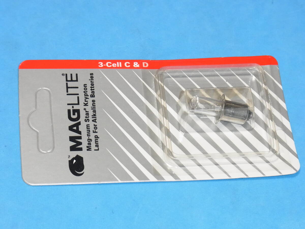 マグライト 交換用 電球 3-cell C & D 単一電池,単二電池 3本用 管理1014