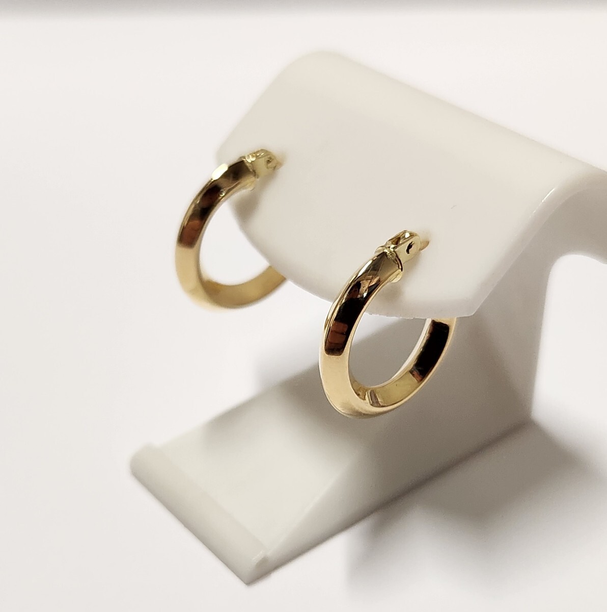 新品　イタリア製　K18　デザインフープピアス(リングピアス)