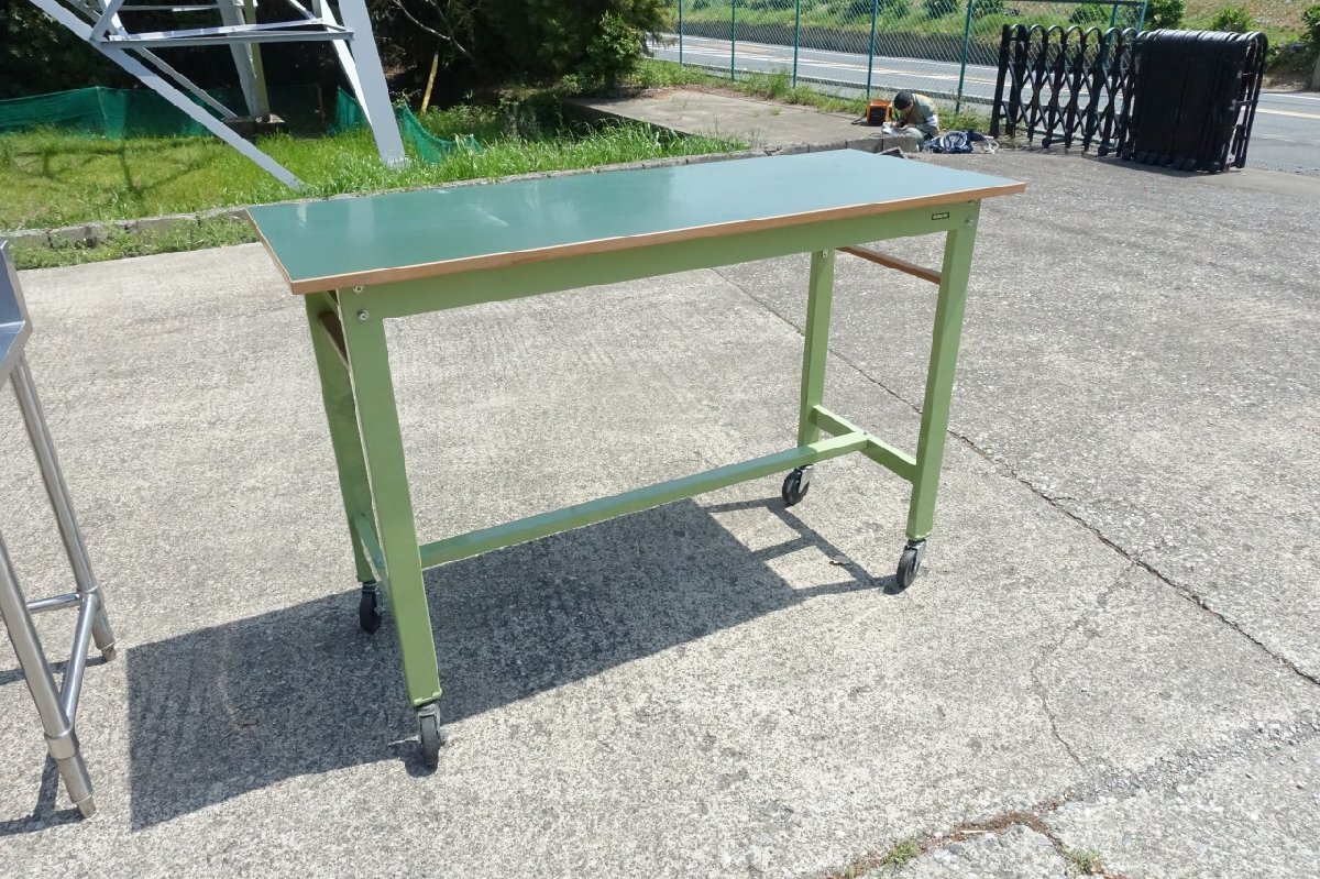 静岡県発　高さ：99㎝　150*60*99cm　サカエ　KD-58H　キャスター付き　立ち作業台　ワークテーブル　コクヨ　1500 600