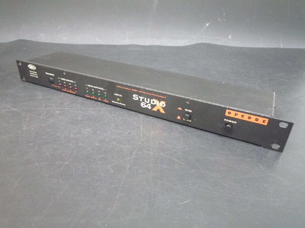 [ZEROnet]ジャンク　オーディオ機器　MIDI機器　DTM　OPCODE STUDIO 64x　通電確認のみ　本体のみΣK704-08