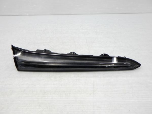 T37062 プリウスPHV GR SPORT ZVW52 左リヤランプ ICHIKOH Fujioka 4836 プリウスプラグインハイブリッド