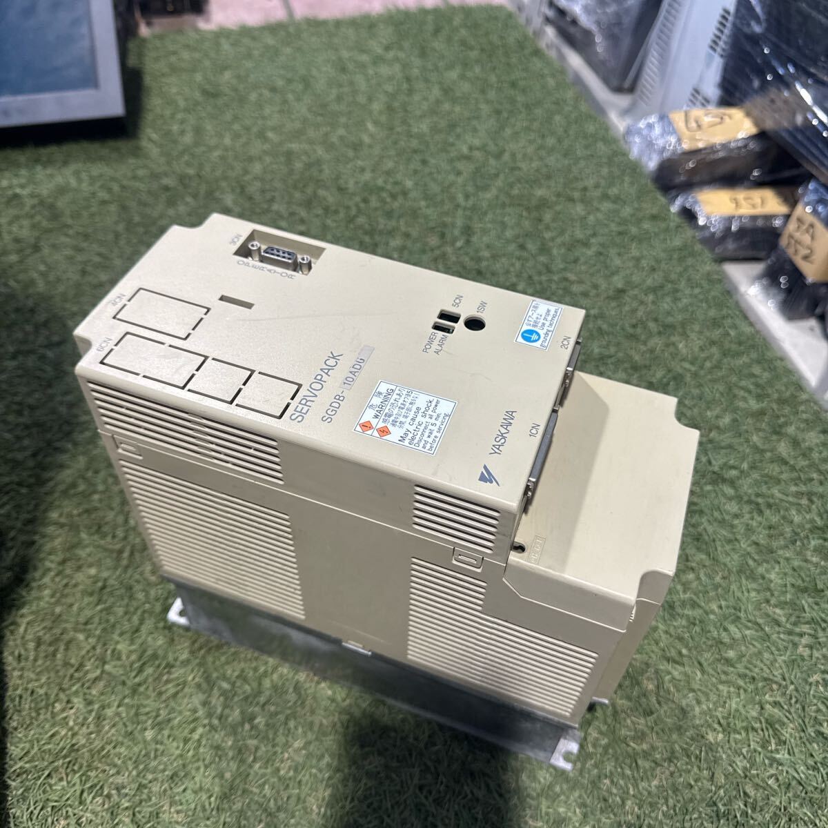 5D006 YASKAWA / 安川電機 サーボドライバ SGDB-10ADG 動作保証付き　