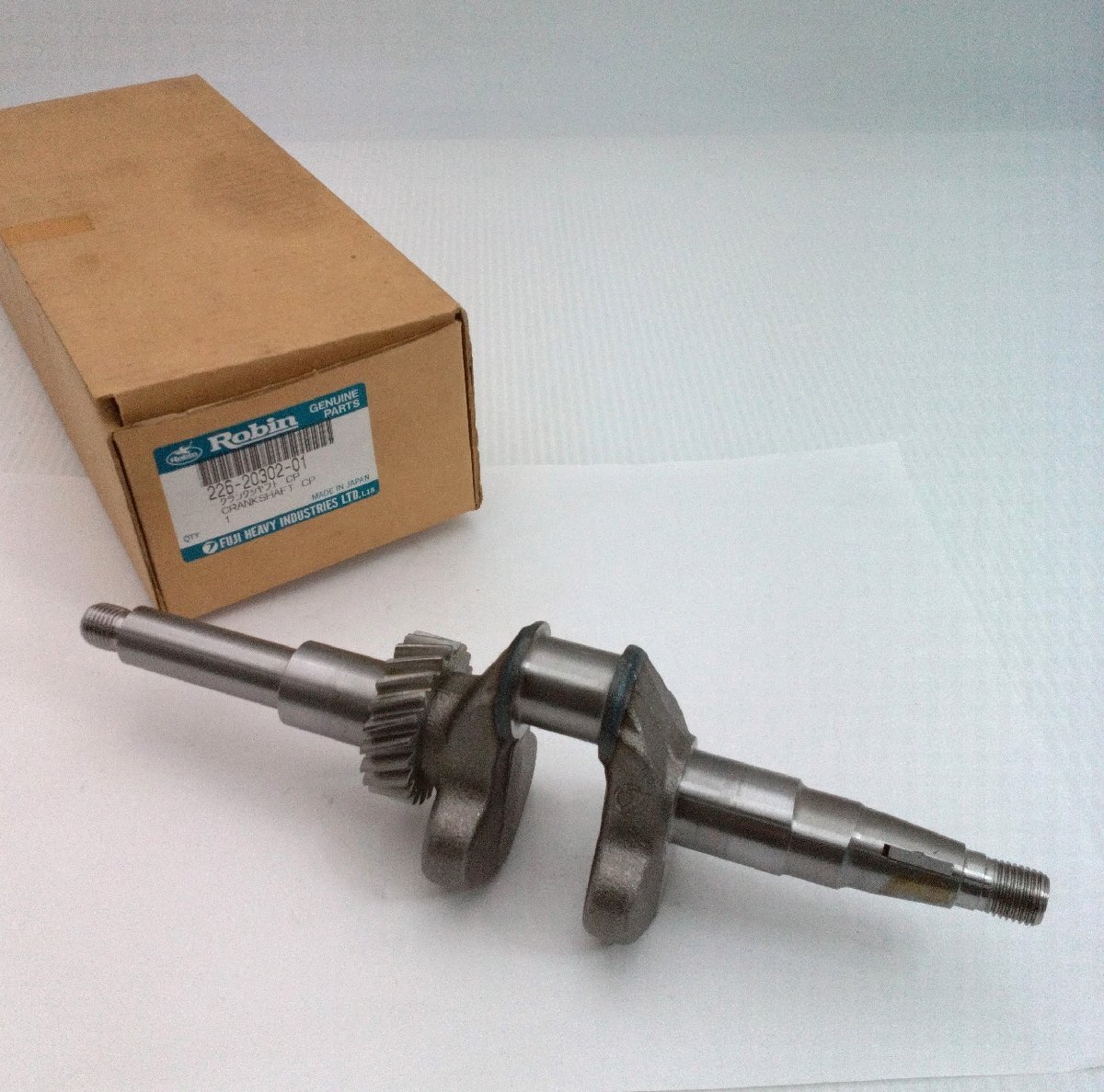 ロビン 「クランクシャフト CP トウカイP-P」 「226-20302-01」保管品 現品のみ Robin 富士重工業 CRANK SHAFT【道楽札幌】