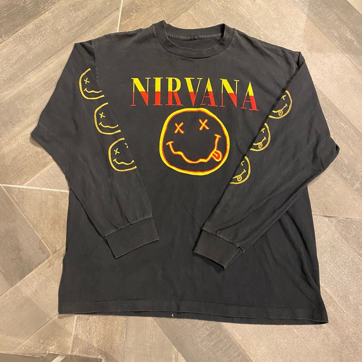 NIRVANA ニルヴァーナ/バンドTシャツ/ロンT/古着/バンT
