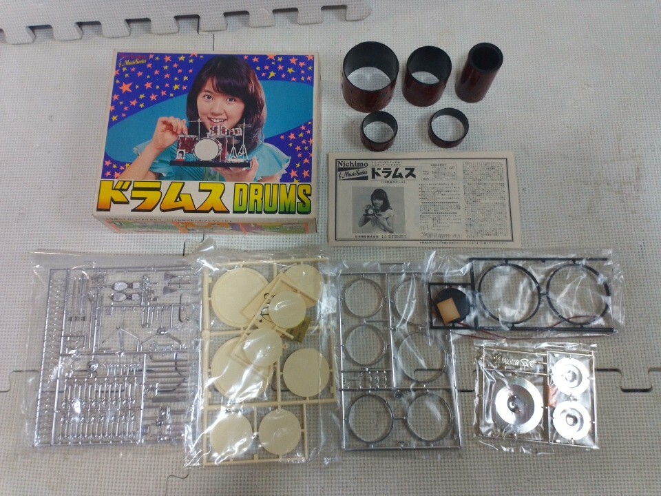 ◆ニチモ 1/8 ドラムス 浅田美代子◆ミュージックシリーズNo.1 Nichimo 日本模型 DRUMS♪2F-80325カ