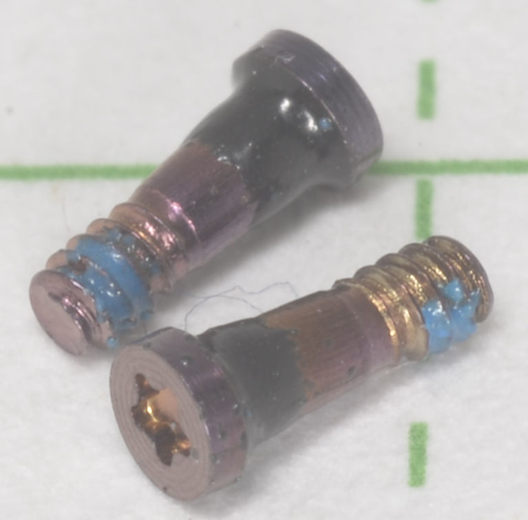 iPhone7シリーズ用 パーツ 星型ネジ 2本セット ローズ