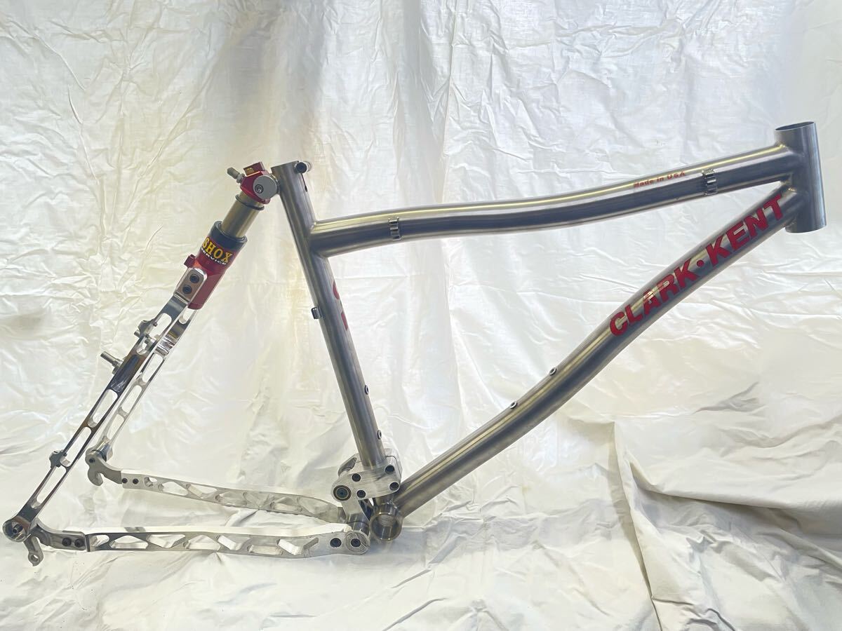 中古品 CLARK KENT USA F-16 Z-LINK 15inch 3-2.5Ti Alloy／6061-T6Alloy 26”Wheel QR135mmOLD Frame one owner 1995年購入