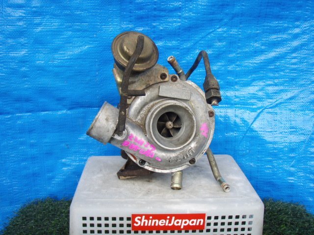 BE5 BH5　レガシィ　レガシー　タービン左　ターボ　ターボチャージャー　VF33　14411AA420　221137JJ