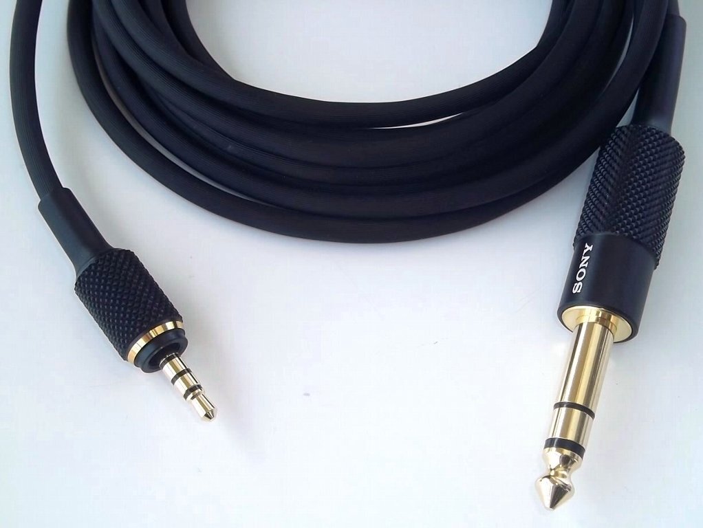 ■SONY MDR-MV1 付属品 専用ケーブル 新品 未使用 美品 送料430円 (1)