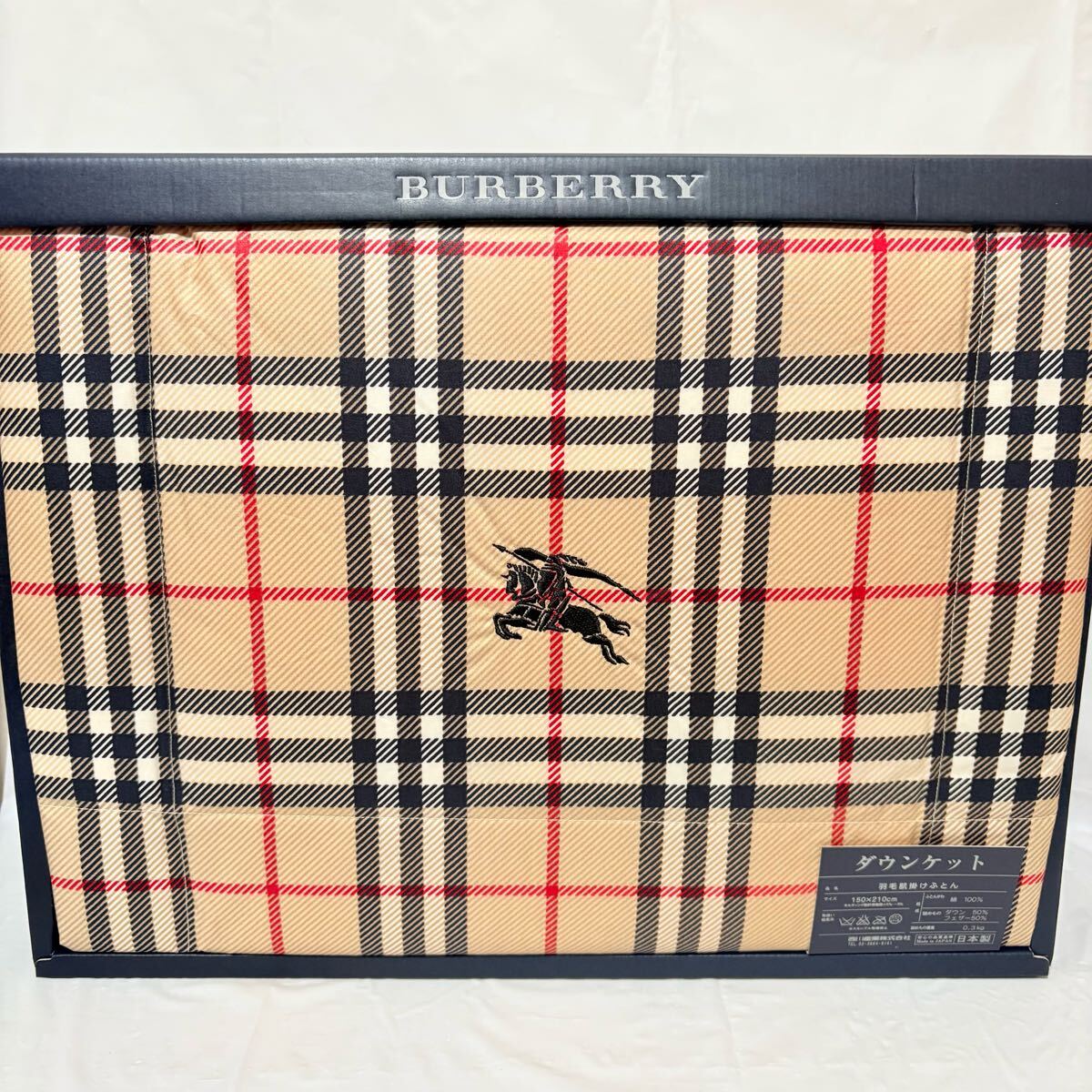 美品未使用　BURBERRY LONDON バーバリーロンドン　ノバチェック　キャメル　ダウンケット　羽毛肌掛け布団　150×210cm 西川産業 