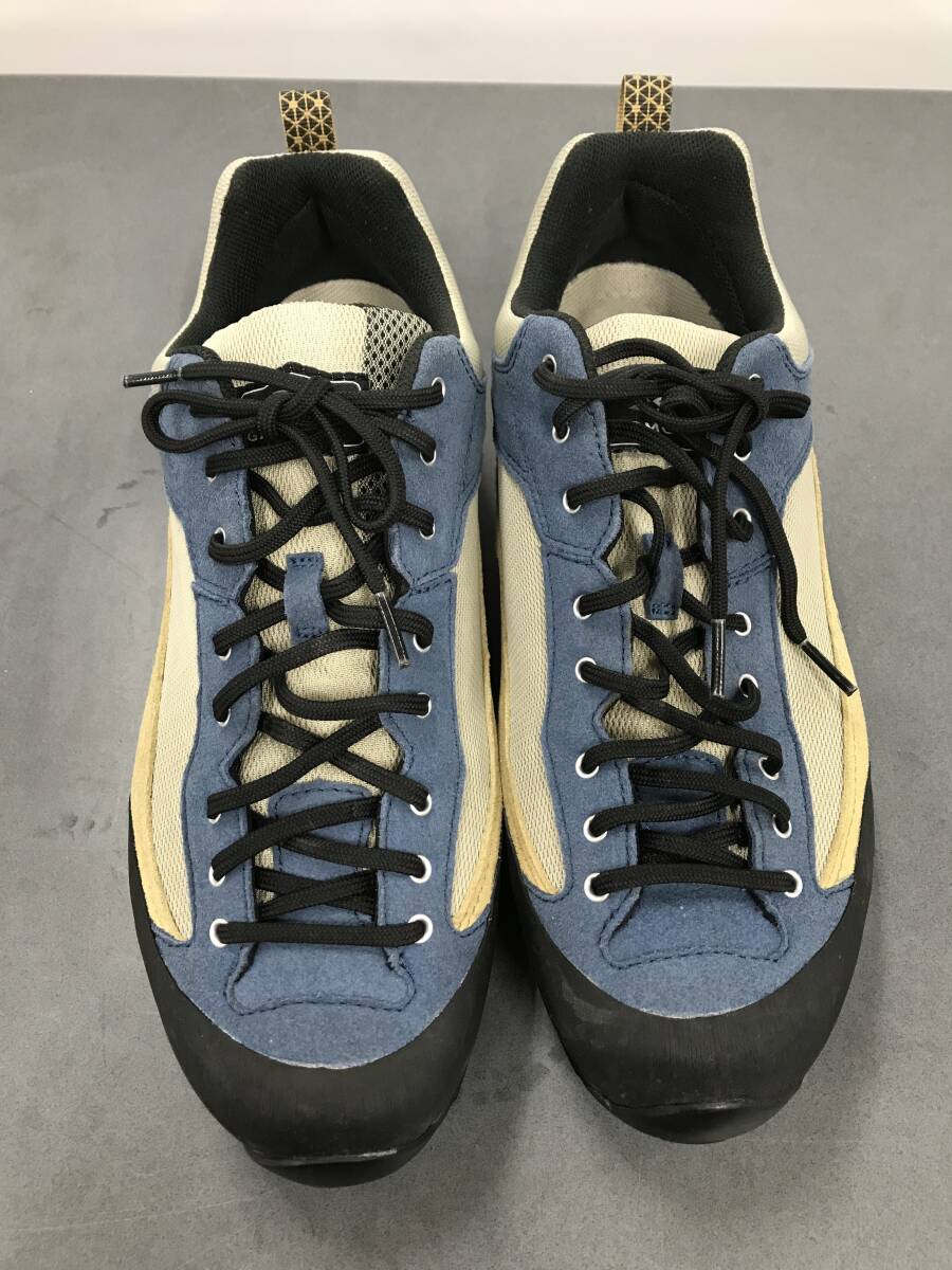 GARMONT ガルモント　トレッキング　登山　ハイキング　中古品　靴　スニーカー　現状品