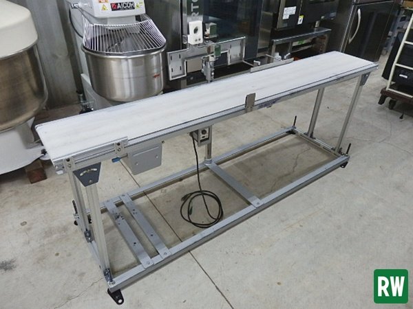 ベルトコンベア オークラ輸送機 全長2000mm ベルト幅288mm100V スピードコントロール/正転・逆転可 蛇行レス無し 試運転動画有 [3K-249949]