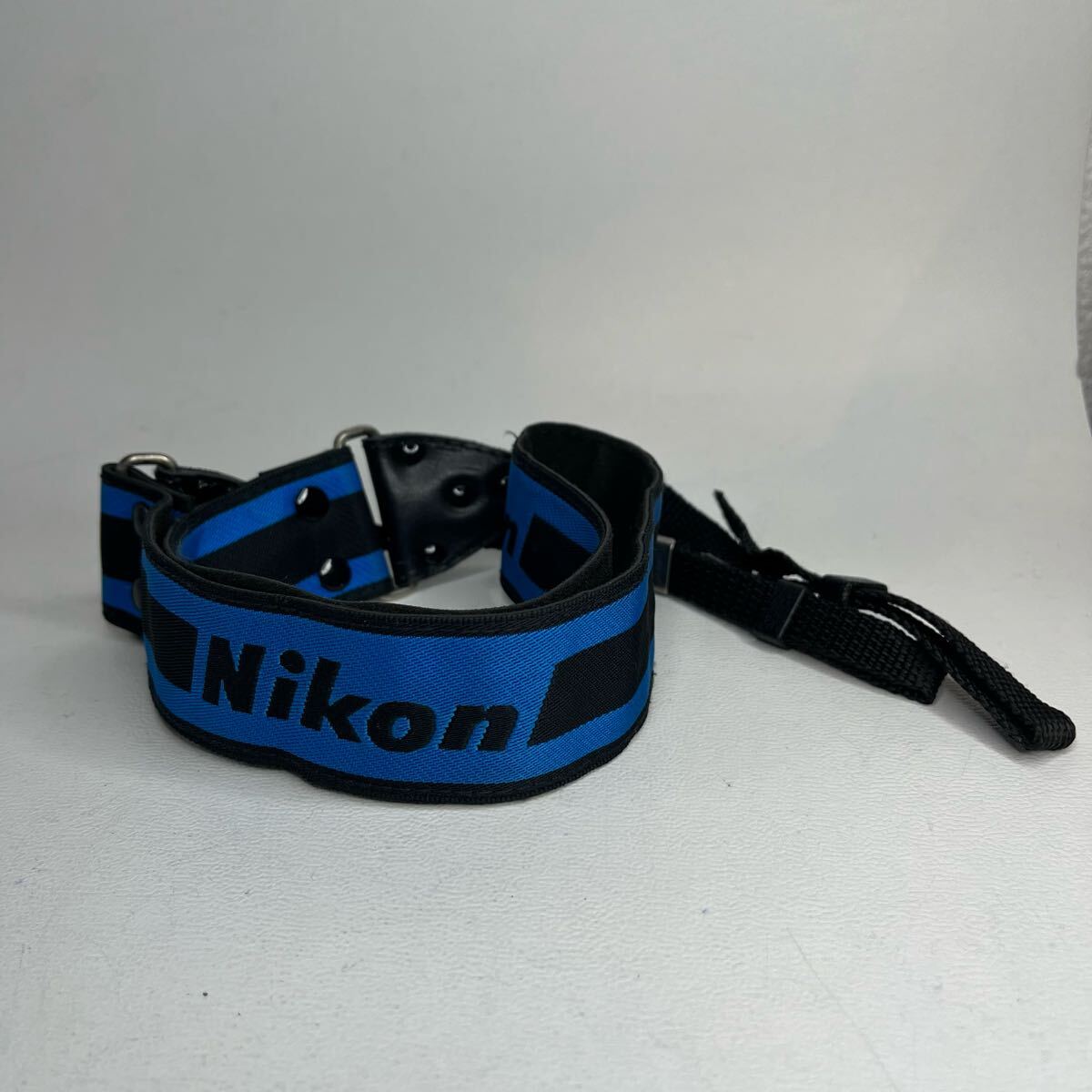 ニコン カメラ ストラップ 青色(ブルー)×黒色(ブラック) 