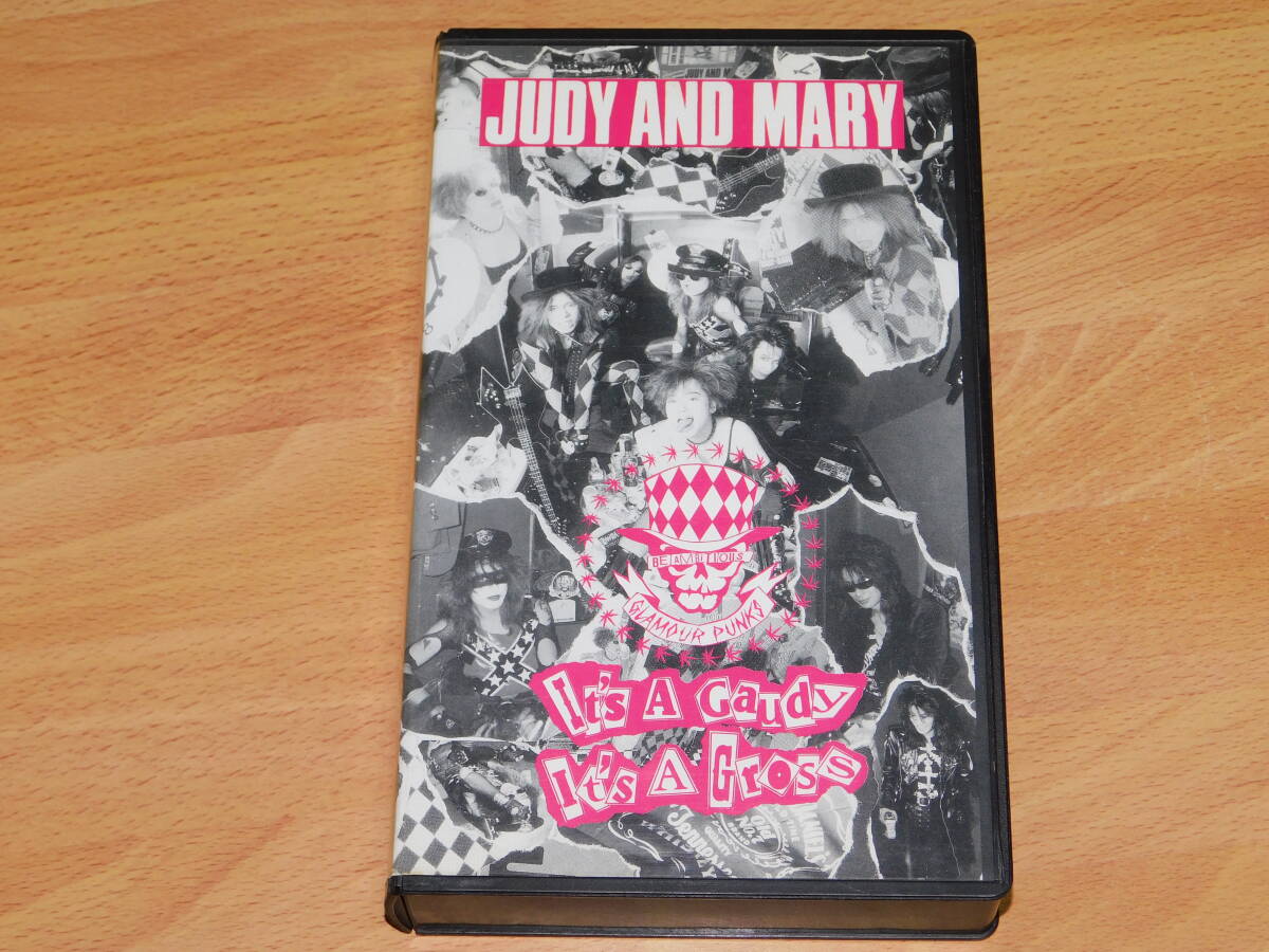 VHS ビデオ　JUDY AND MARY　It's A Gaudy Its A Gross　ジュディ・アンド・マリー