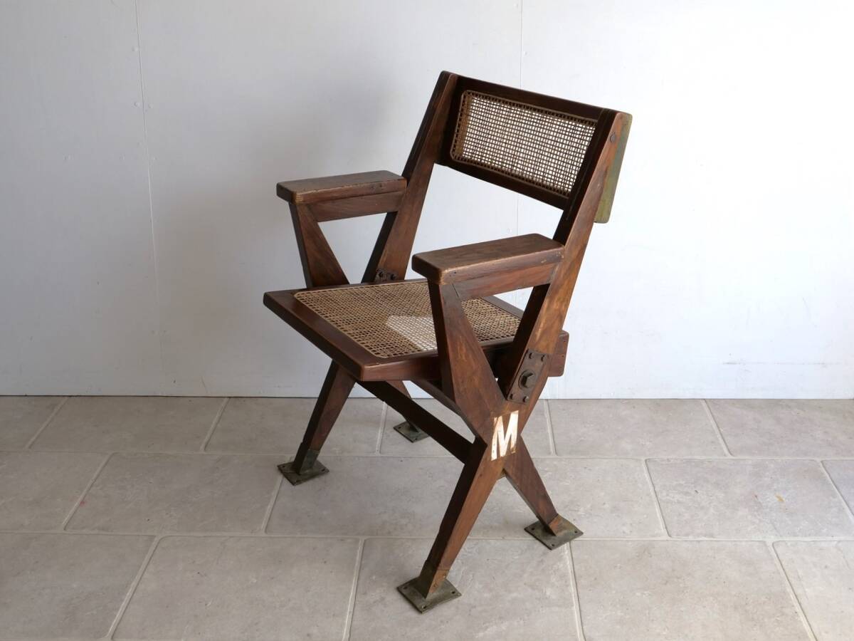 ピエールジャンヌレ シアターアームチェア M列の椅子 Pierre Jeanneret theatre armchair オリジナル / ル・コルビュジエ フランス -10