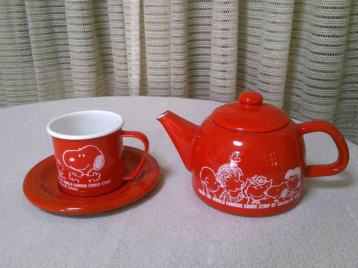 レトロ ホーロー製 茶器 【スヌーピー ポット&マグカップ 3点】 赤色 未使用 セット SNOOPY PEANUTS 日本 琺瑯 可愛い お洒落 まとめて