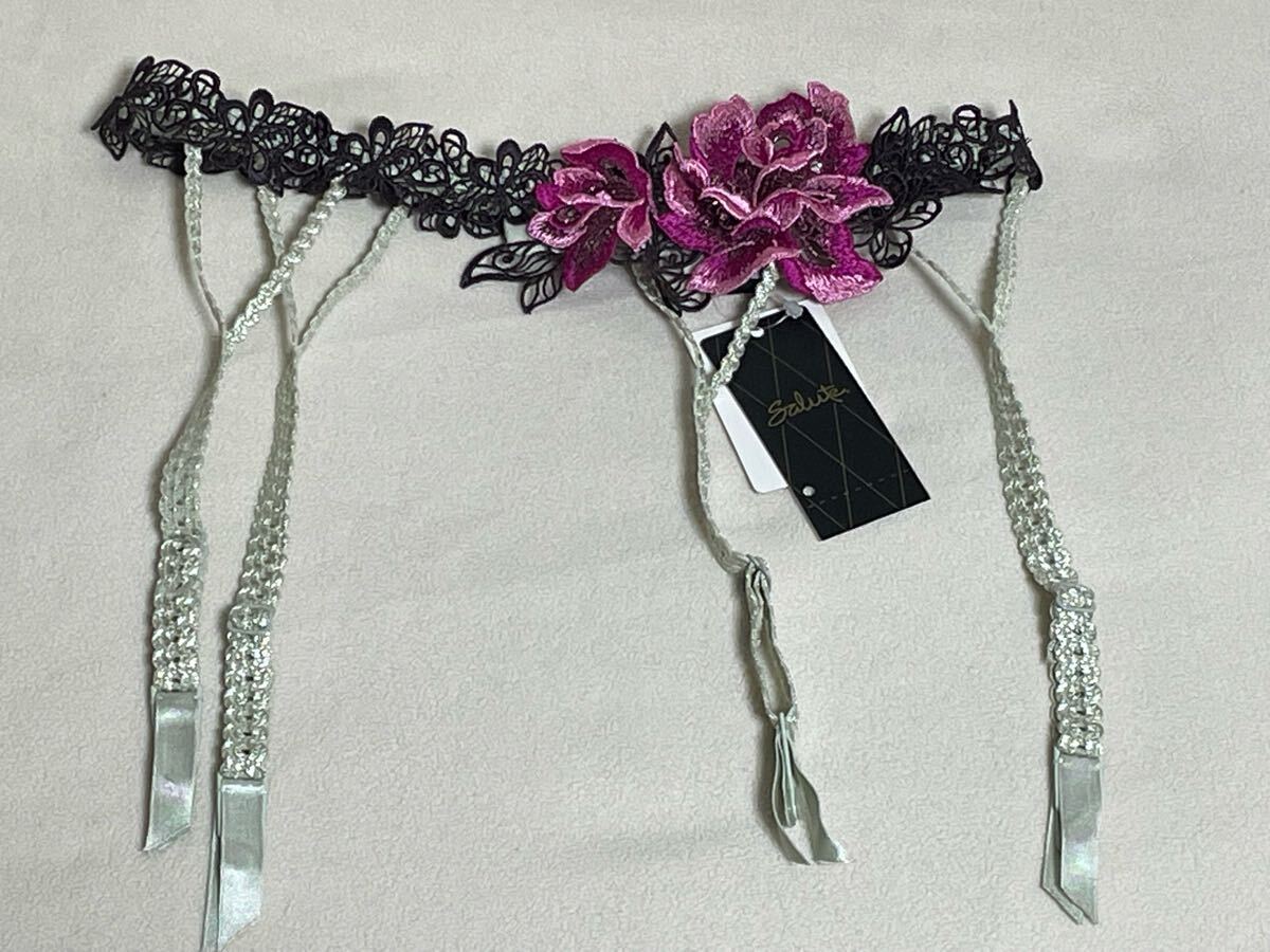 新品　ワコール　サルート　ガーターベルト Ｍ　96 OV