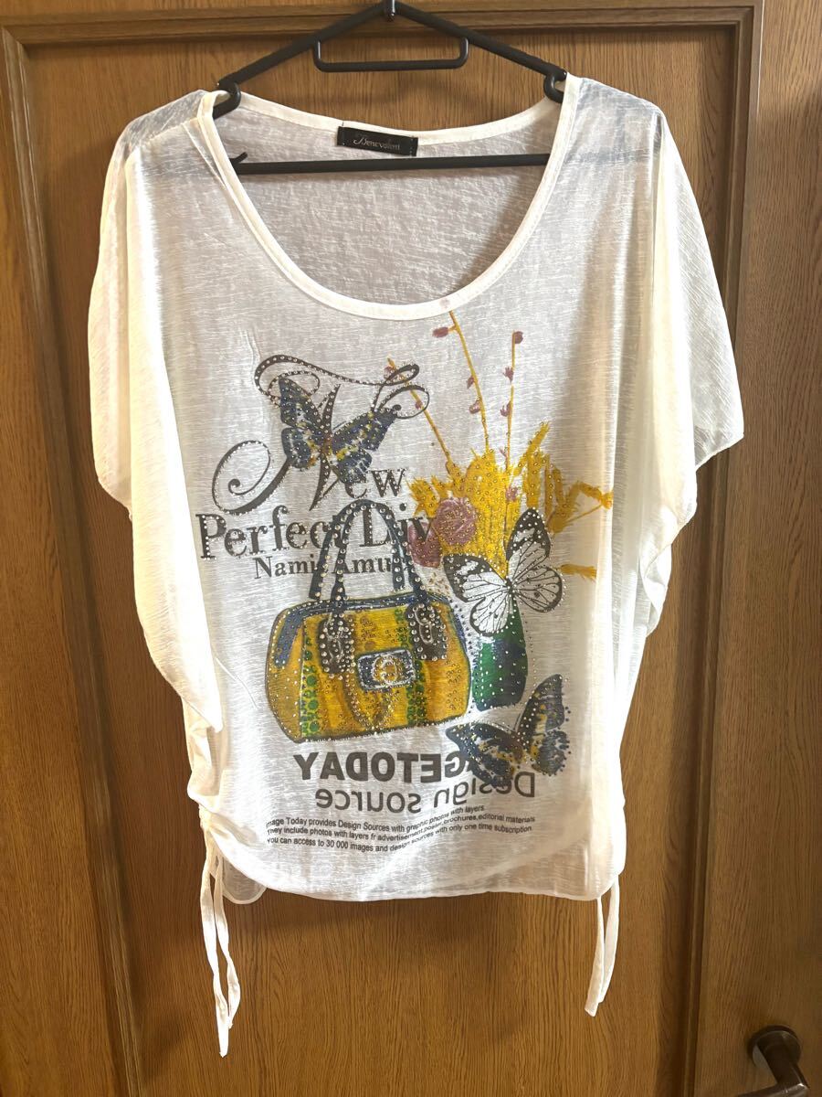 中古古着　女性用半袖?シャツ ポリエステル100% サイズバスト79-94 身長154-162 M-L 