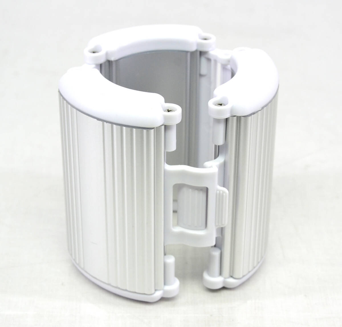 3♪ASAHI アサヒスーパードライ 冷却缶ホルダー 中古品