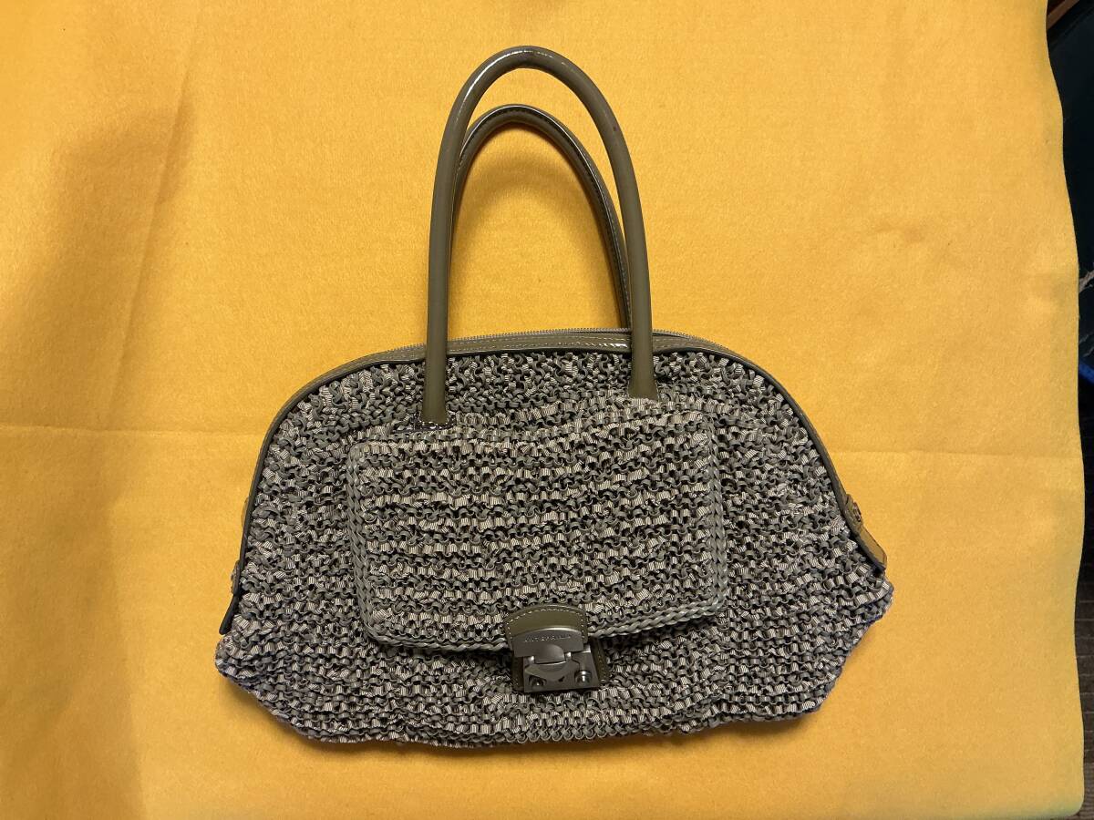 ANTEPRIMA ワイヤーボストンバッグです。(その他のカテゴリーにも出品していますご覧ください。 出品者＊＊＊＊＊＊＊さんをクリック)