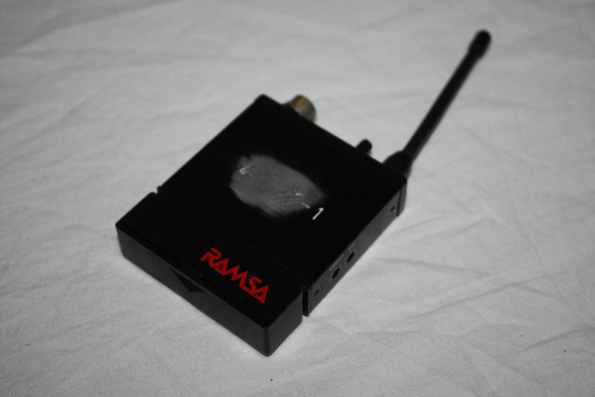 送料無料！ Panasonic(RAMSA) (パナソニック) WX-RB400　ワイヤレスマイクロホン（検索：ビデオカメラ、ピンマイク、WX-RB700）