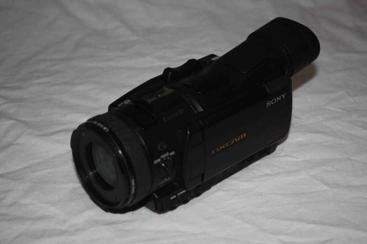 SONY　HXR-NX70J　ハイビジョン業務用ビデオカメラ （検索：PMW-、HDR-、HXR-、DSR-、Panasonic、AG-AC）