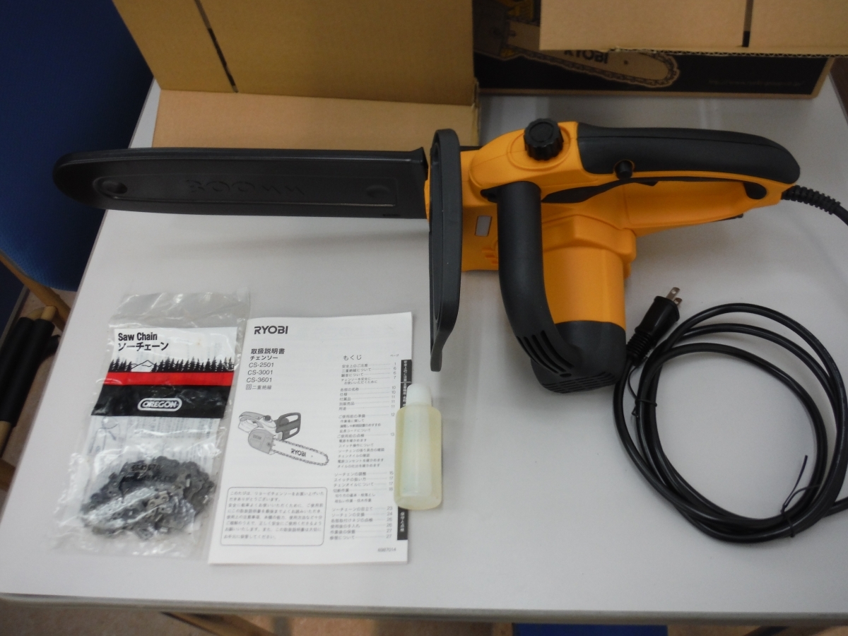 ○BEd　RYOBI　リョービ　電気チェンソー　CS-3001　開封未使用品　鳥取県　引取歓迎