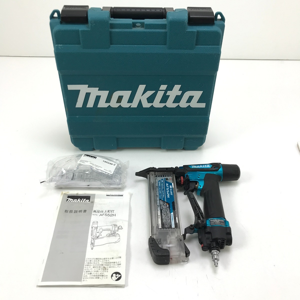 $$ MAKITA マキタ エア釘打ち 高圧仕上釘打 AF552H ブルー やや傷や汚れあり拍卖